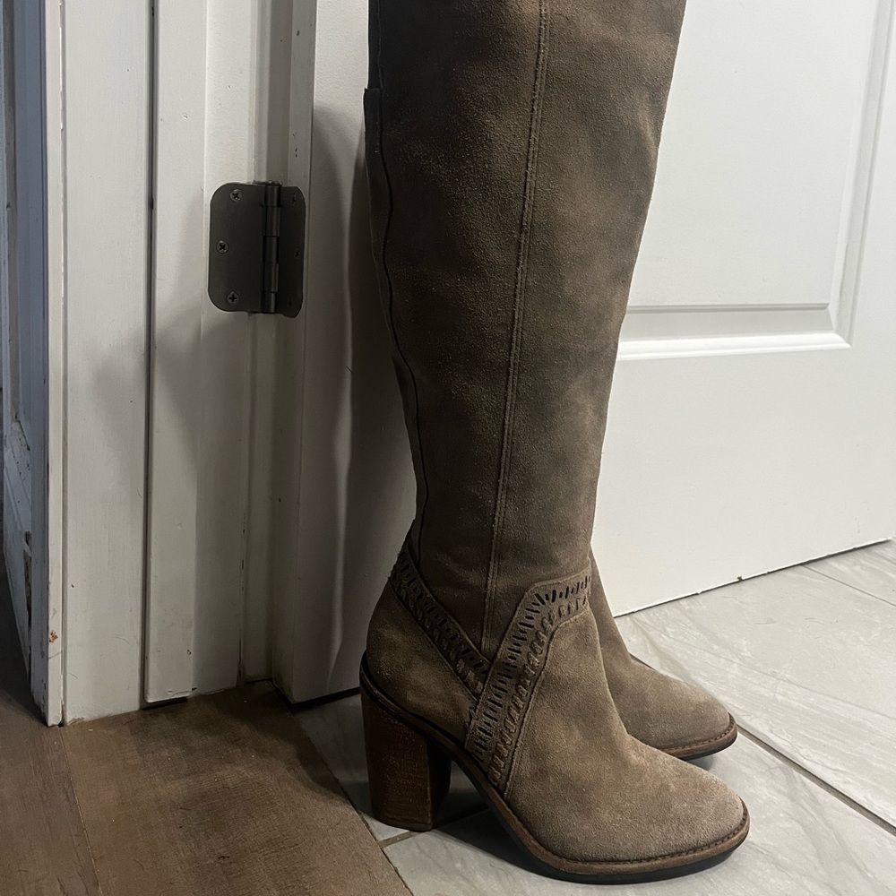Vince Camuto over the knee boots. - Picture 2 of 4